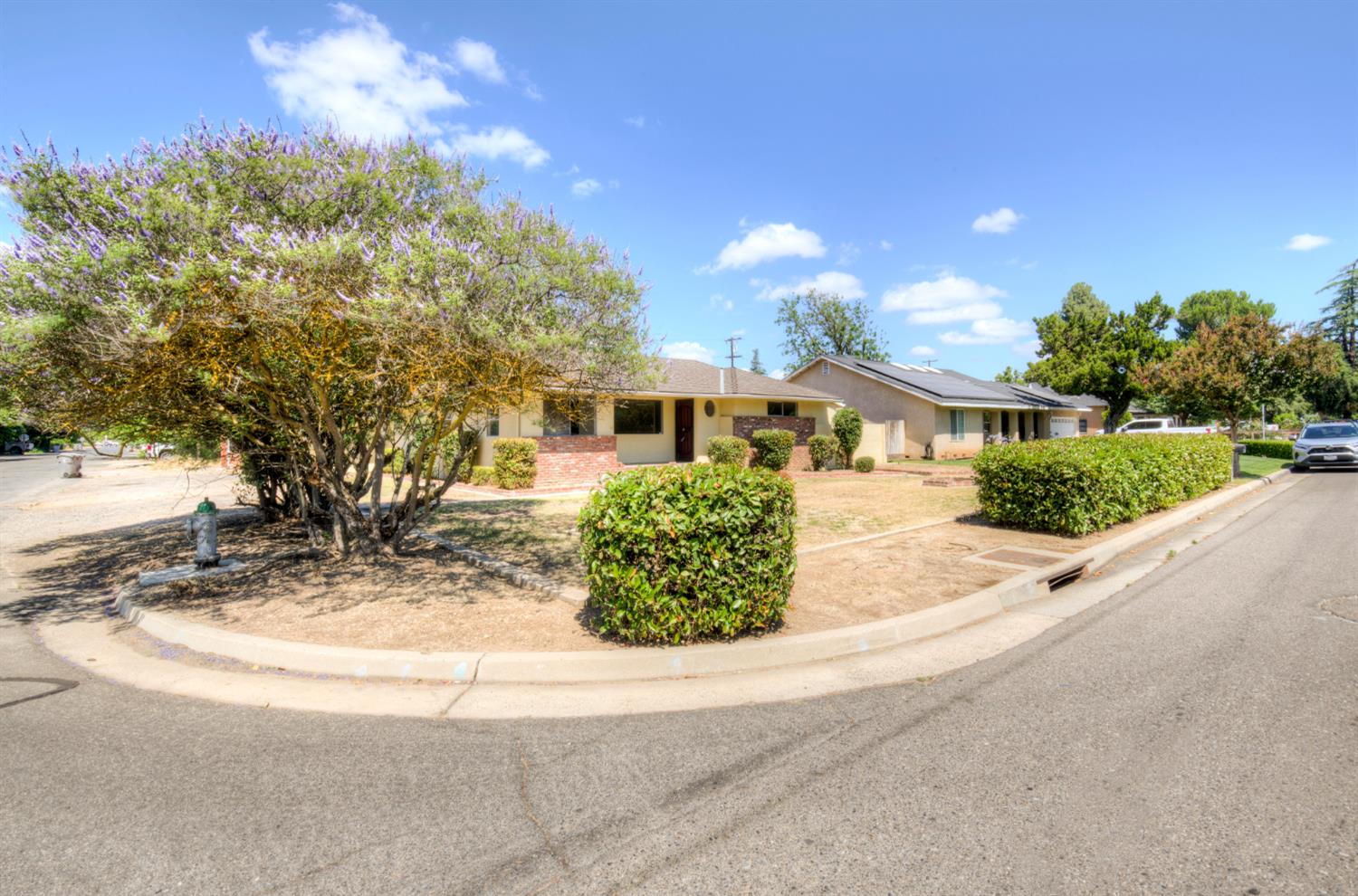 4709 N Palm Ave, Fresno, CA 93704