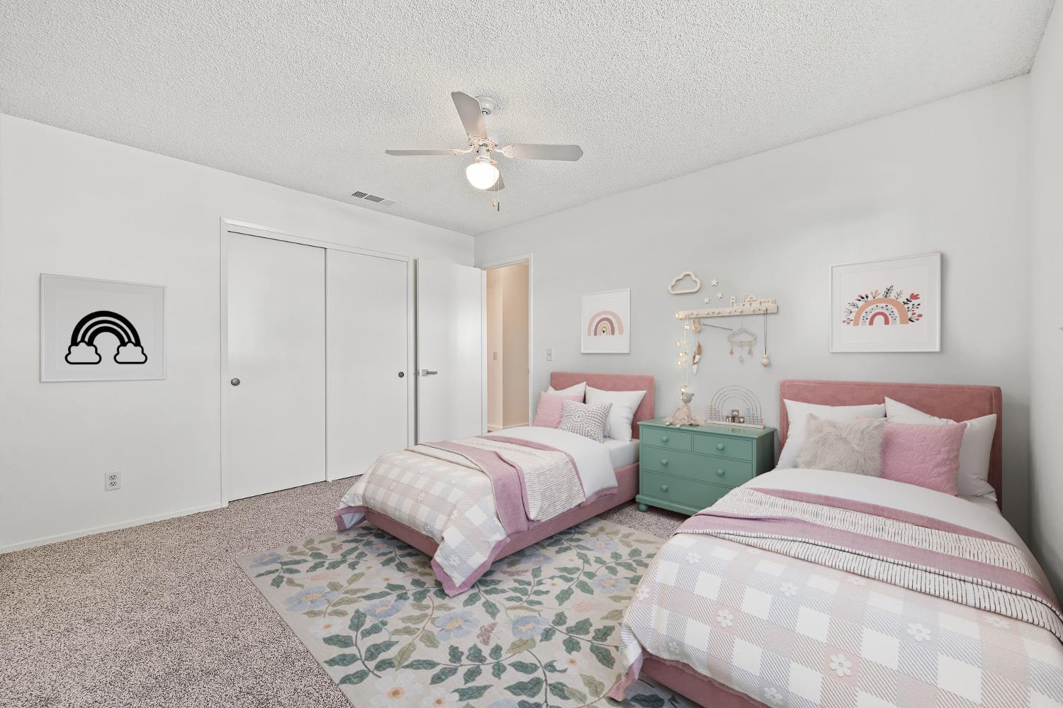 521 E Escalon Ave, Fresno, CA 93711