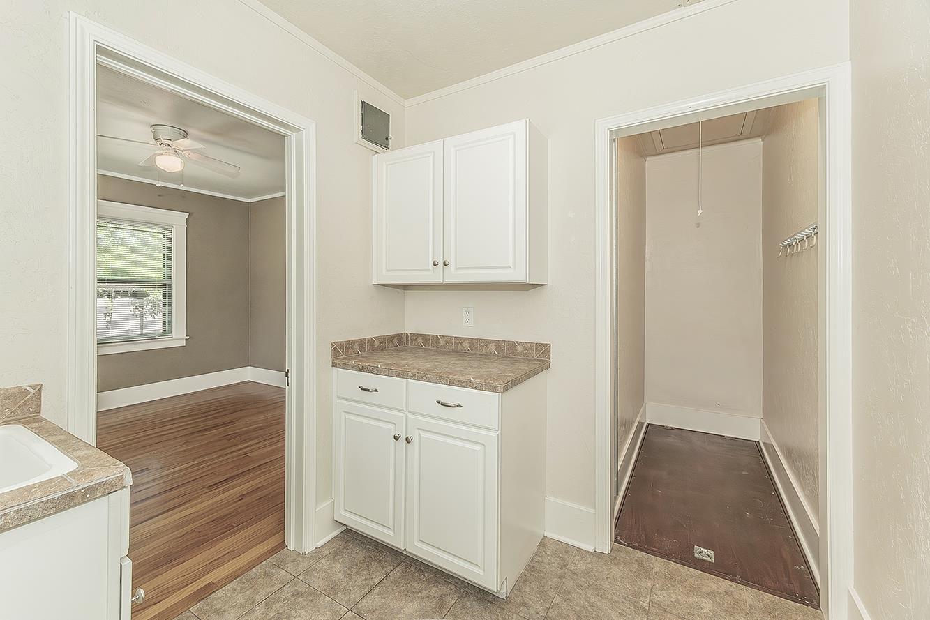 750 E Yale Ave, Fresno, CA 93704