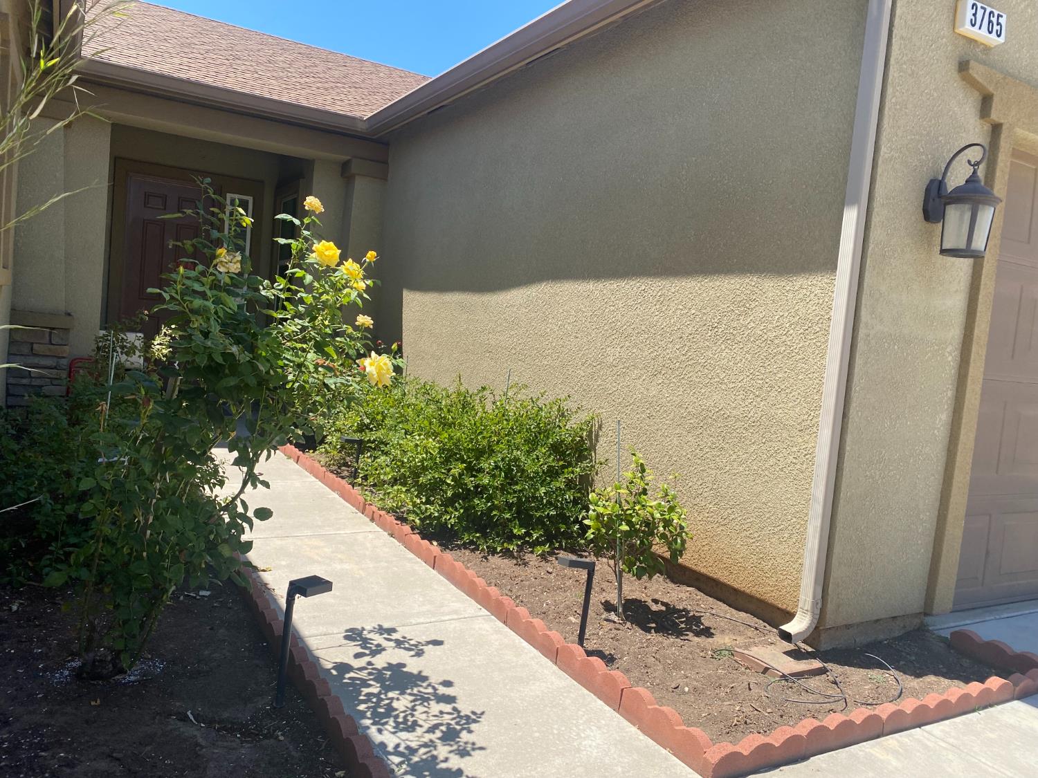 3765 N Pearwood Ave, Fresno, CA 93727